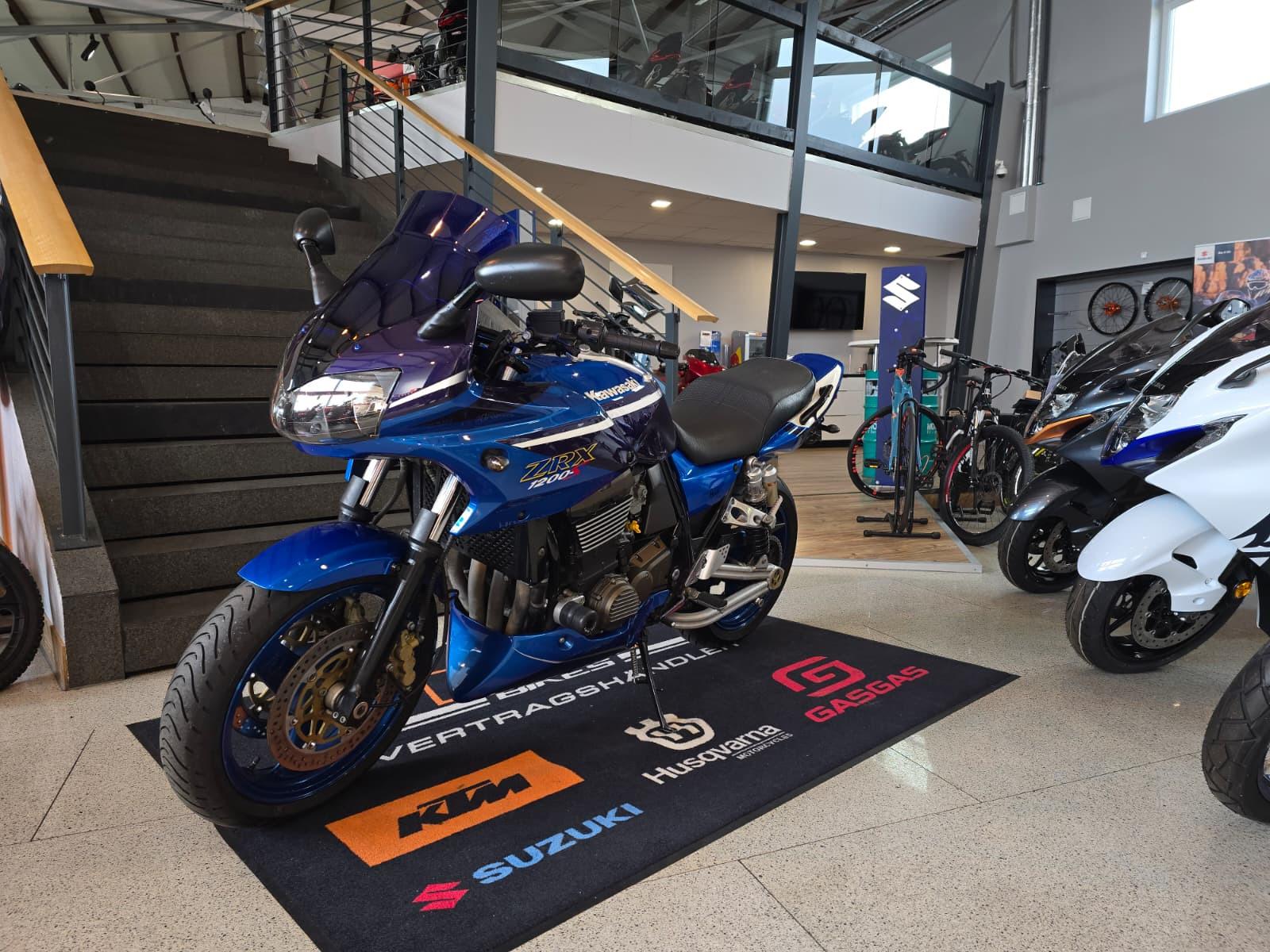 Kawasaki ZRX 1200S *Inspektion & Batterie NEU*