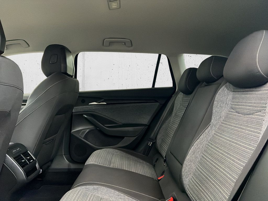 Skoda Superb - Bild 10