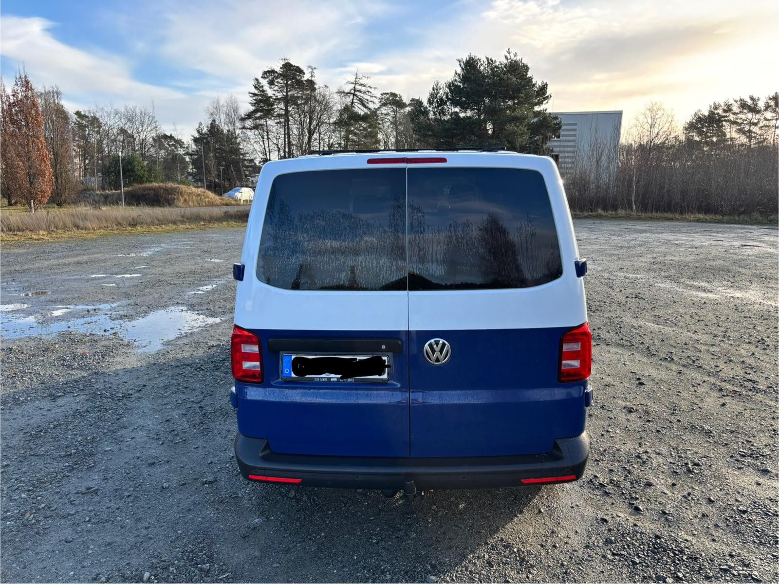 Fahrzeugabbildung Volkswagen T6 California Hoppe Camper / Küchenzeile