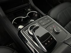 MERCEDES-BENZ GLE  / 4x4 / NUR 113.tKM / 1.HAND /GARANTIE/ LED
