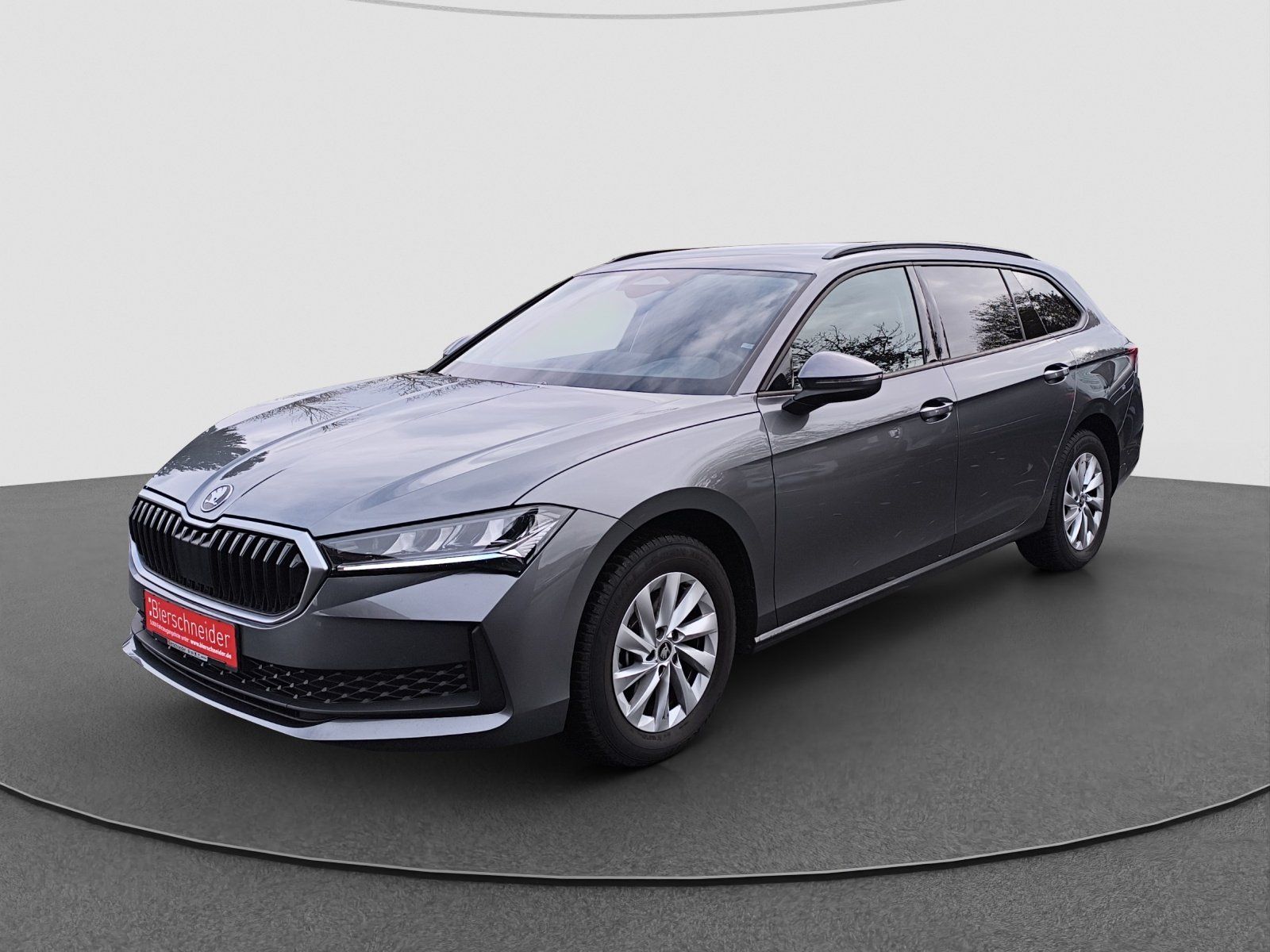 Skoda Superb - Bild 2