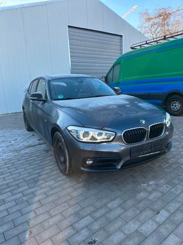 BMW 1er 118d Sport Line Shadow-Line