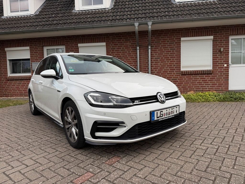 Image of Volkswagen Golf