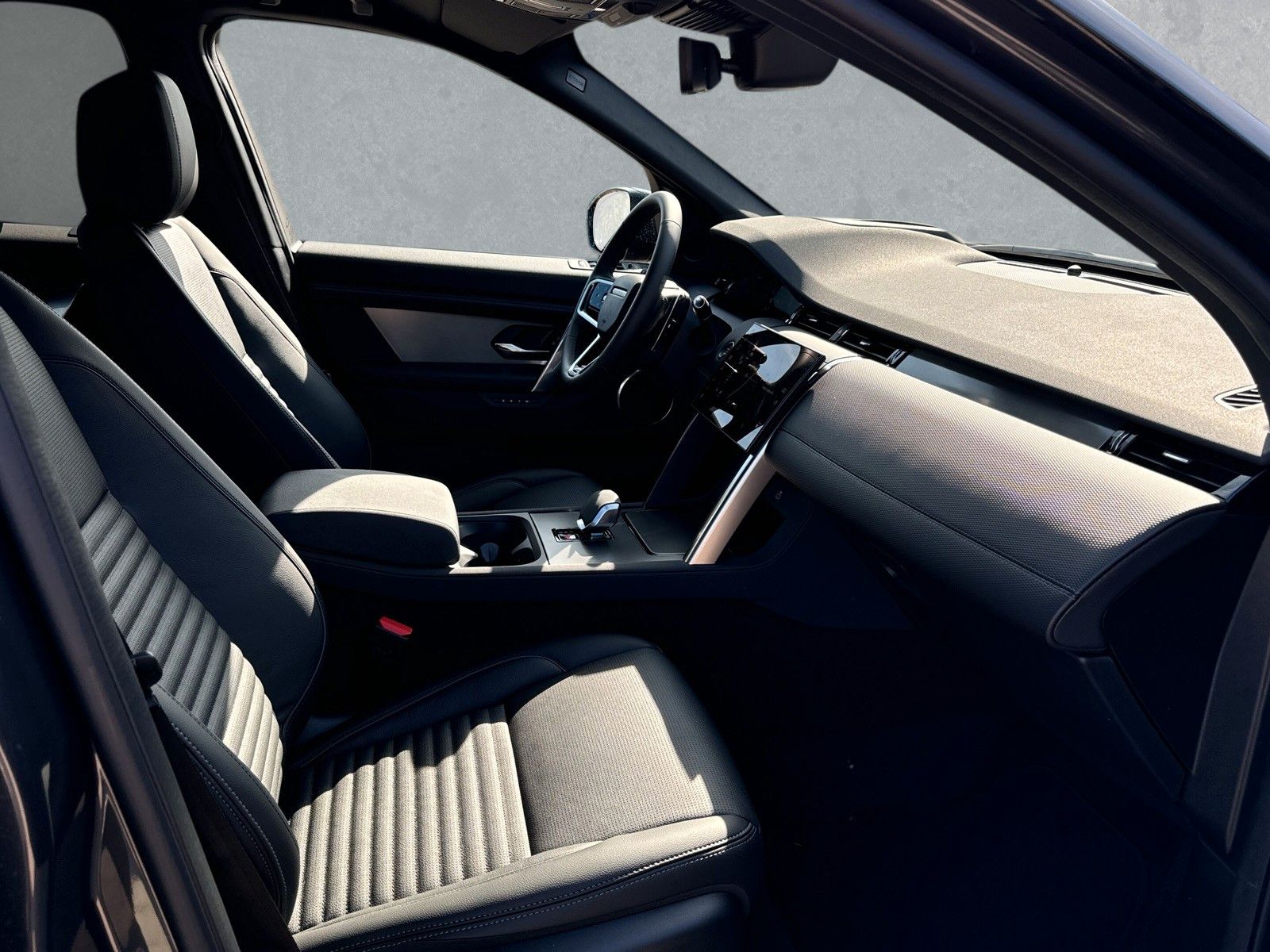 Land Rover Discovery Sport D200 DYNAMIC SE HUD/AHK/Panorama imagem 3