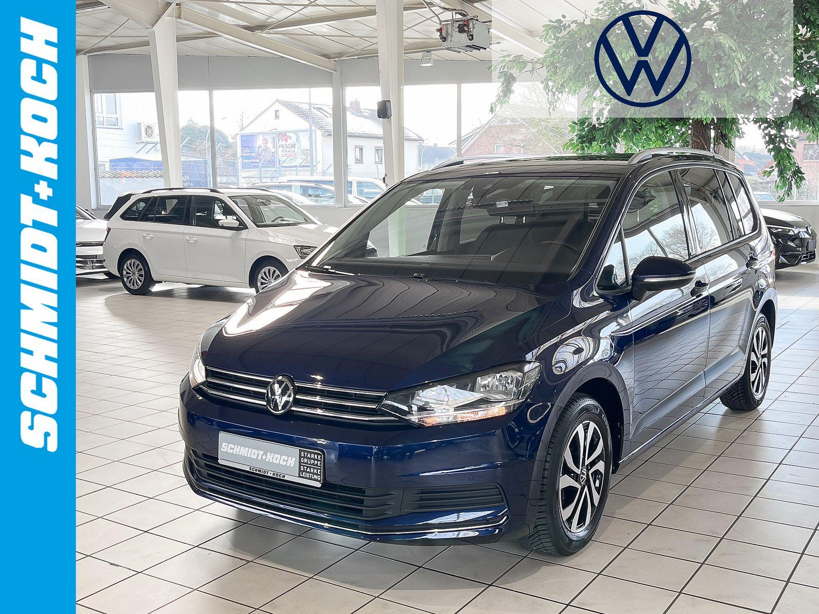 Volkswagen Touran 1.5 TSI Active AHK schwenkb. Navi PDC DAB