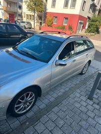 صورة 3 لـ 2004 Mercedes-BENZ C 220