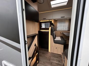 Sunlight Adventure T 66S TV-Paket Solar Digital-Paket