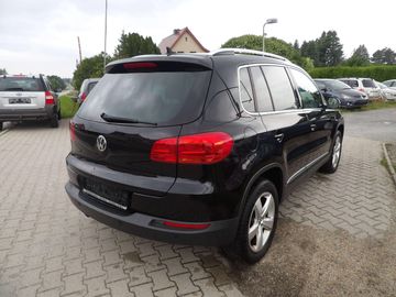 Volkswagen Tiguan - 5