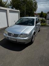 Volkswagen VW Bora 1.6 TÜV + Service - Volkswagen Bora aus 2005