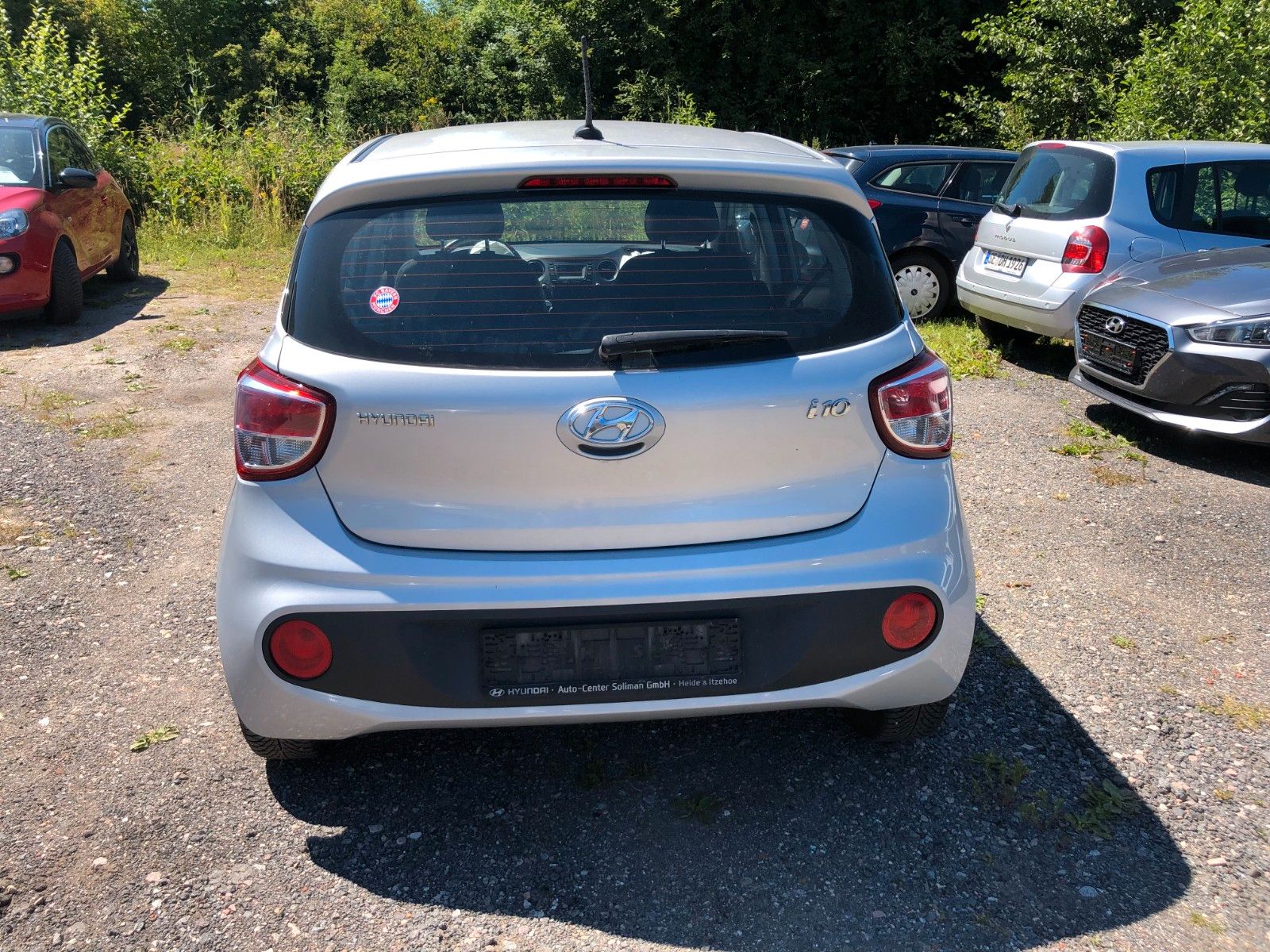 Fahrzeugabbildung Hyundai i10 Style Frontschaden
