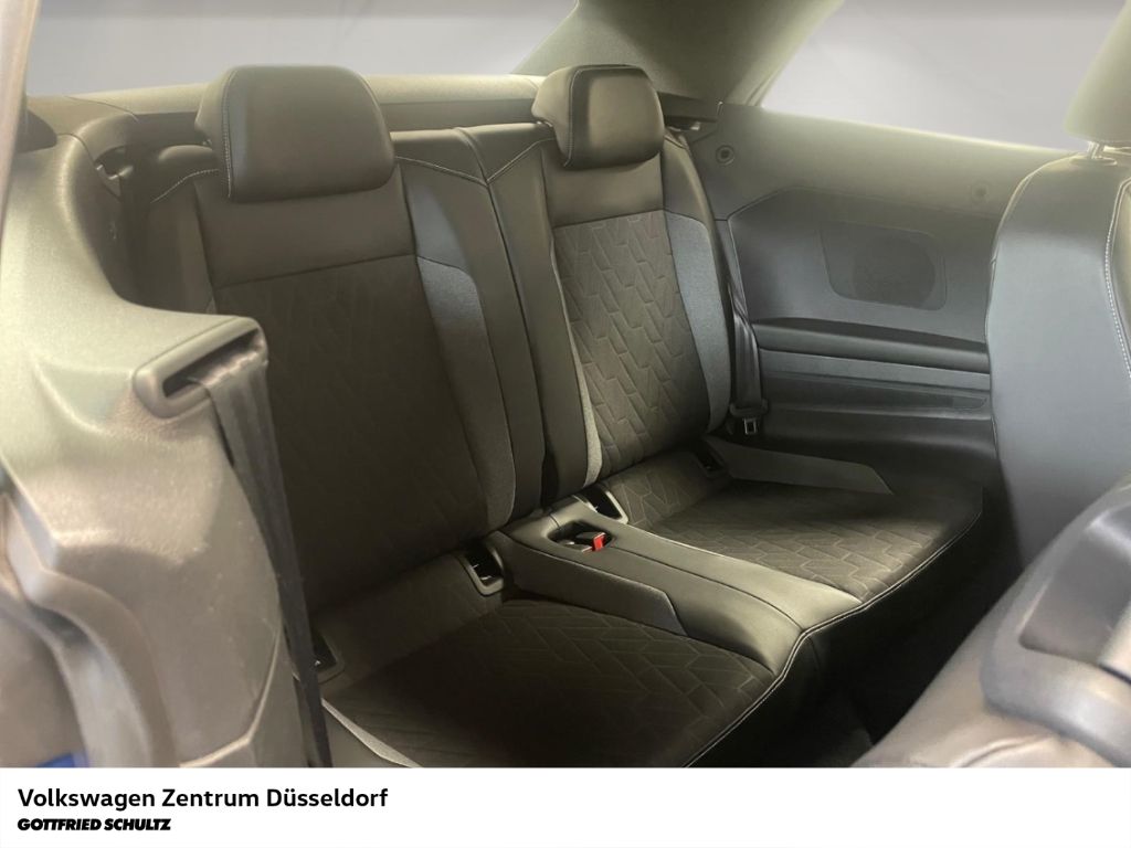 Volkswagen T-Roc - Bild 7