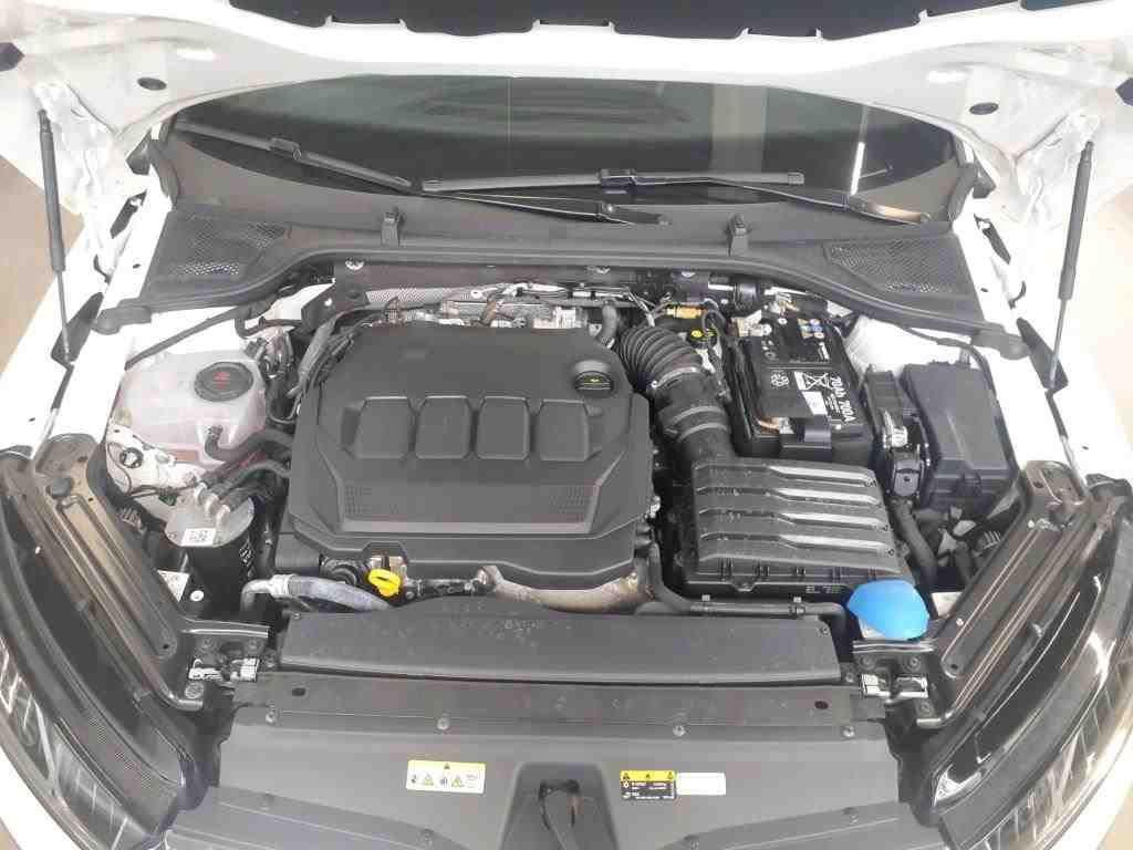 Skoda Octavia Combi Ambition 2.0 TDI LED*SHZ*PDC*NAV*, миниатюра 17