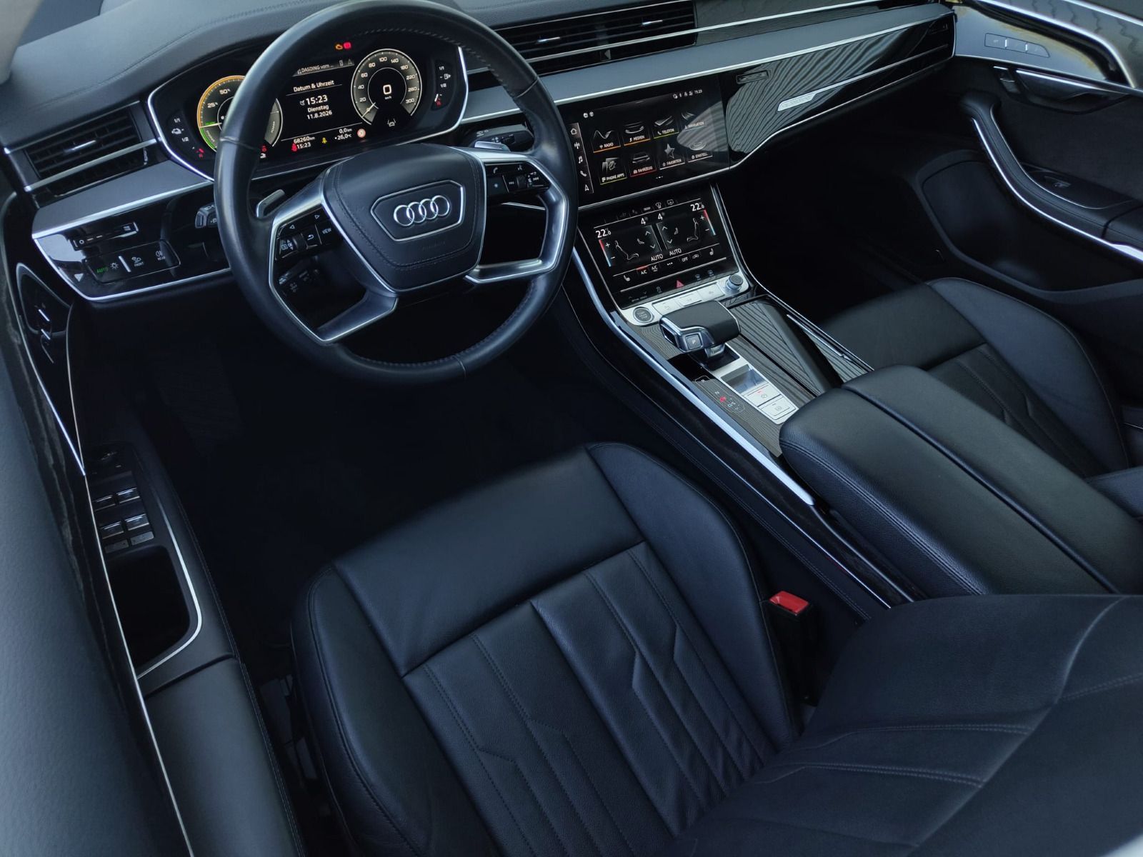 Audi A8 - Bild 11