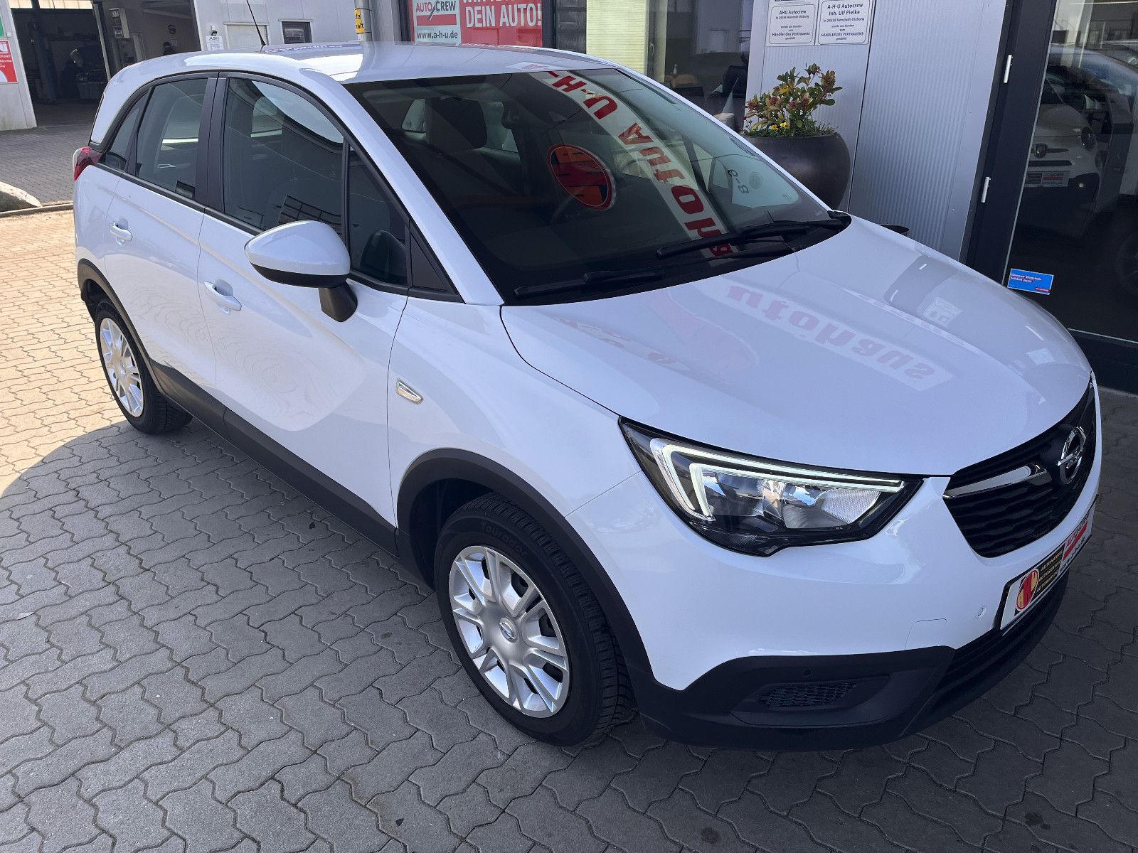 Fahrzeugabbildung Opel Crossland (X) 1.2