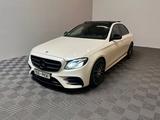 Mercedes-Benz E220d Limousine *AMG-Night-Pano-360° - Mercedes-Benz E 220 mit Diesel-Antrieb: Alcantara, Limousine