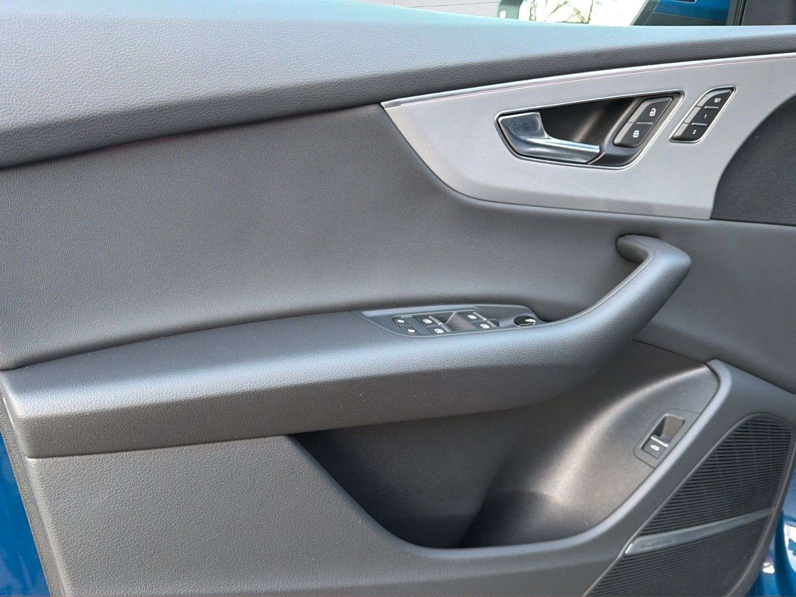 Audi Q8 50 TDI quattro S line 21"  Valcona B&O Laser foto 9