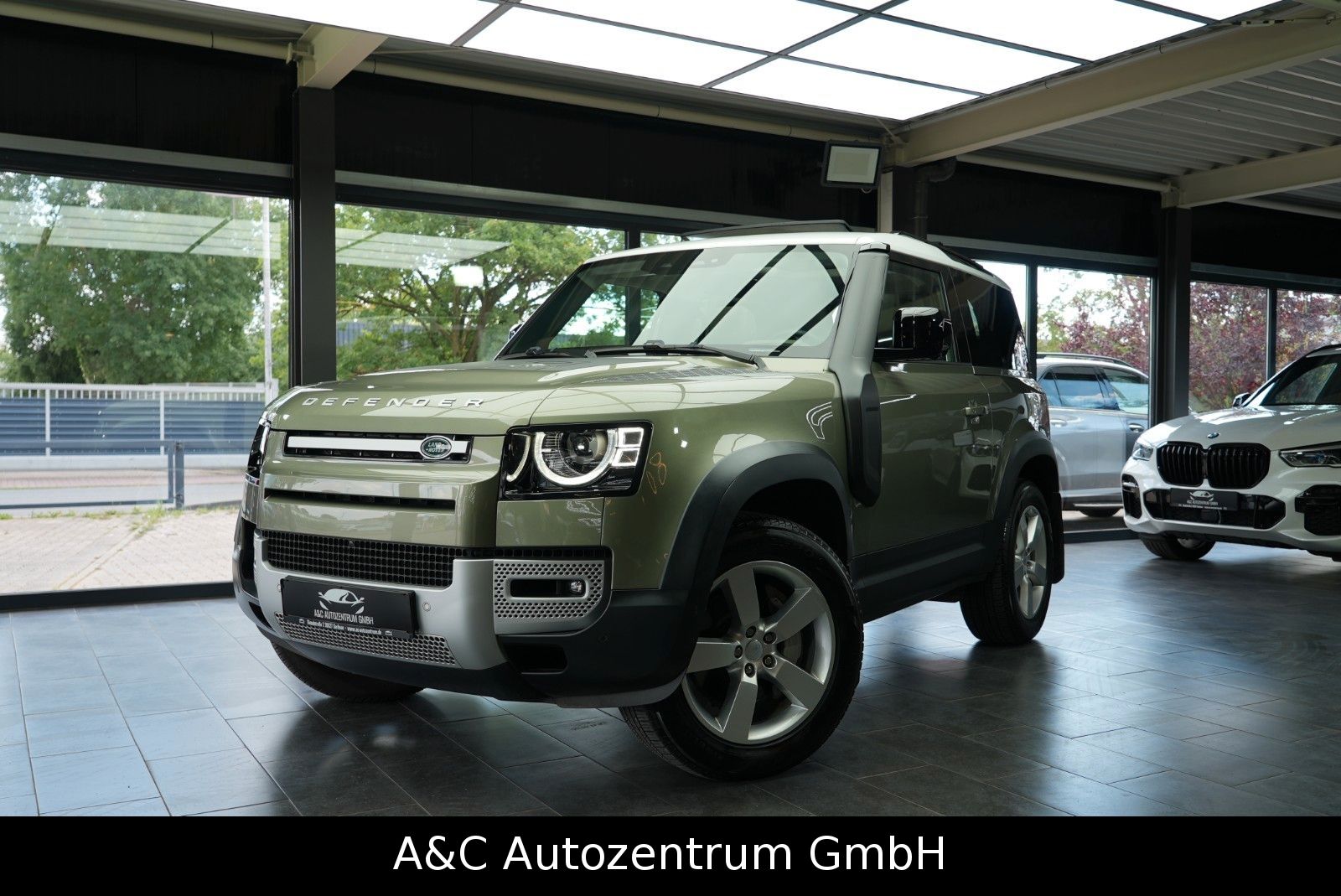 Land Rover Defender 90 P400 AWD First Edition imagem 2