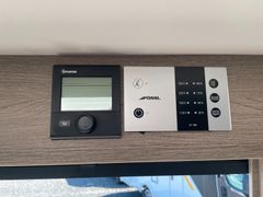 Pössl 2Win R Plus * Automatik*RFK*LED*Vision LVL2