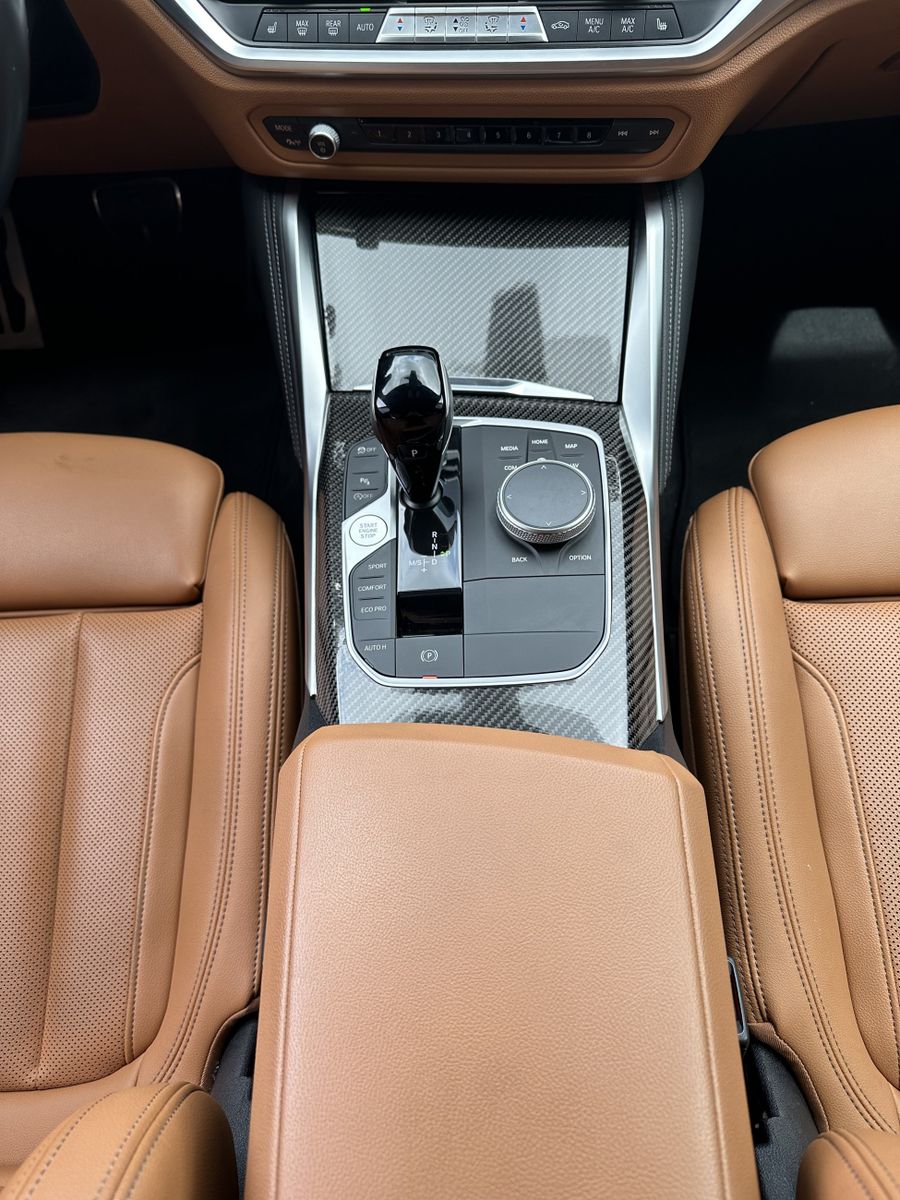Fahrzeugabbildung BMW 420i Gran Coupé M-Sport NAV+LED+HIFI+19ZOLL+1HD