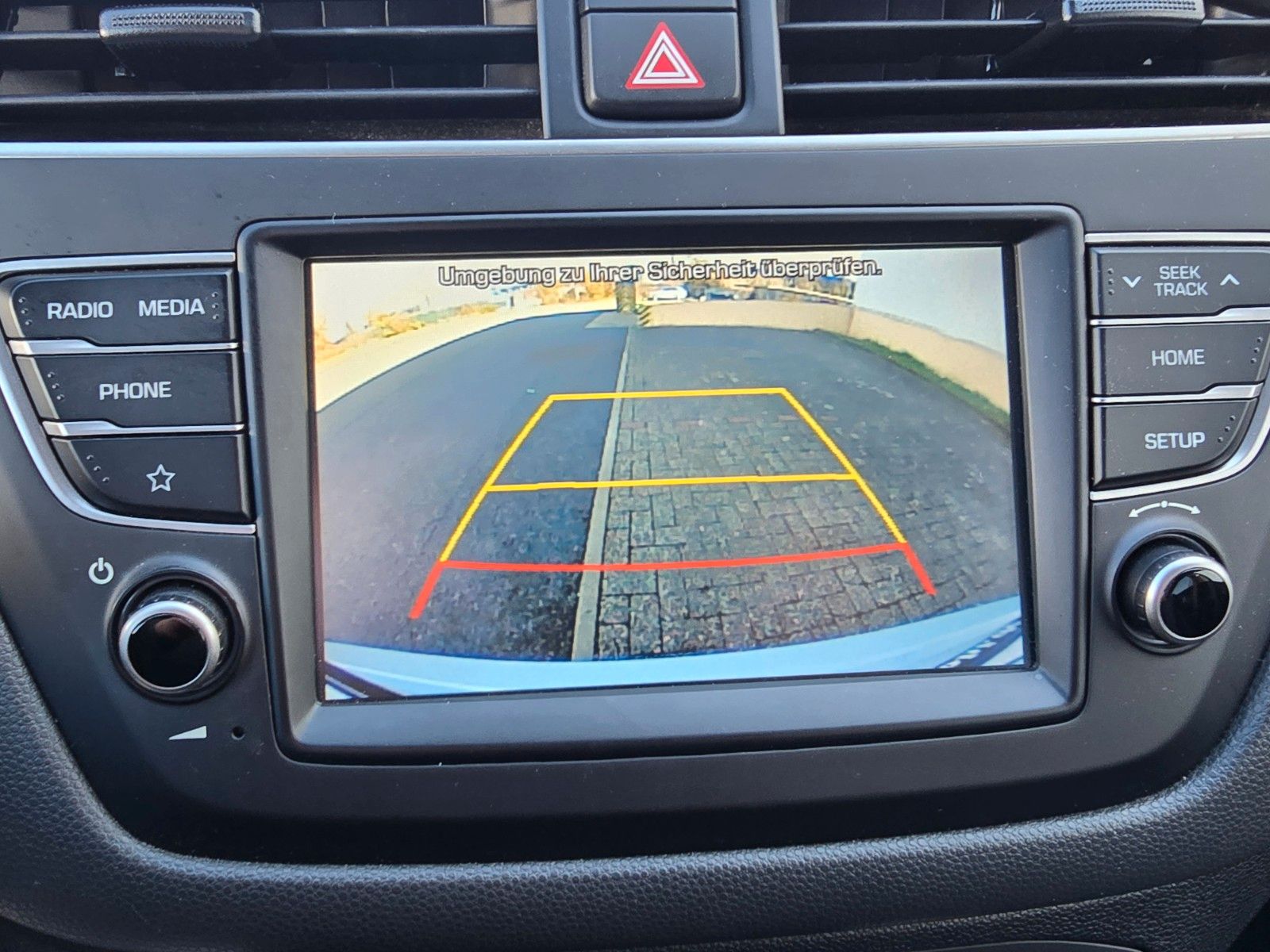 Fahrzeugabbildung Hyundai i20 1.2 62kW YES! Kamera