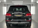 Mercedes-Benz GLE 350 d 4+Matic Leder Schiebedach ILS LED - Mercedes GLE 350 SUV