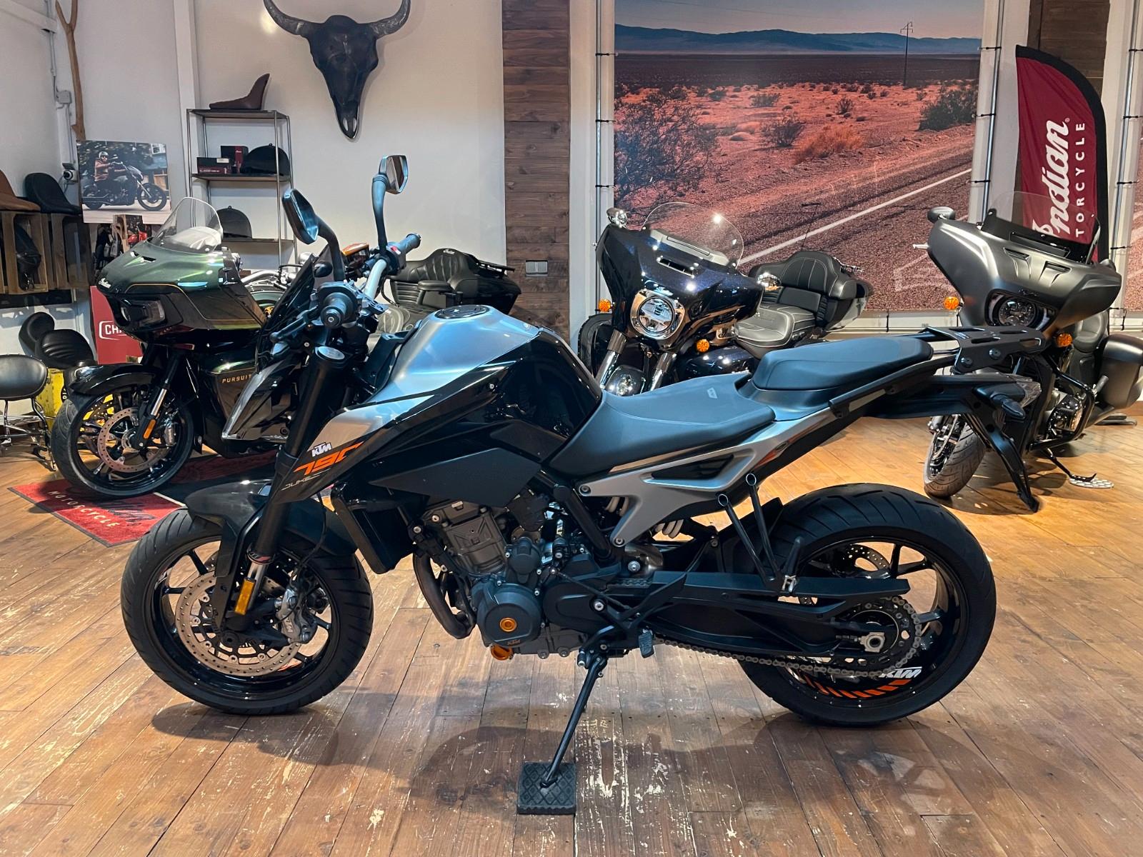 KTM Duke 790 "1. Hand" (150€/4,99%)