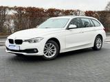 BMW 320 i Advantage M-Technik -HeadUp-Pano-LED-1.Hd - BMW 320: 320m