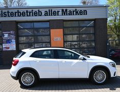 MERCEDES-BENZ GLA 200 d CDI Navi PDC Kamera Sitzhz. PanoramaSD MERCEDES-BENZ GLA 200 d CDI Navi PDC Kamera Sitzhz. PanoramaSD