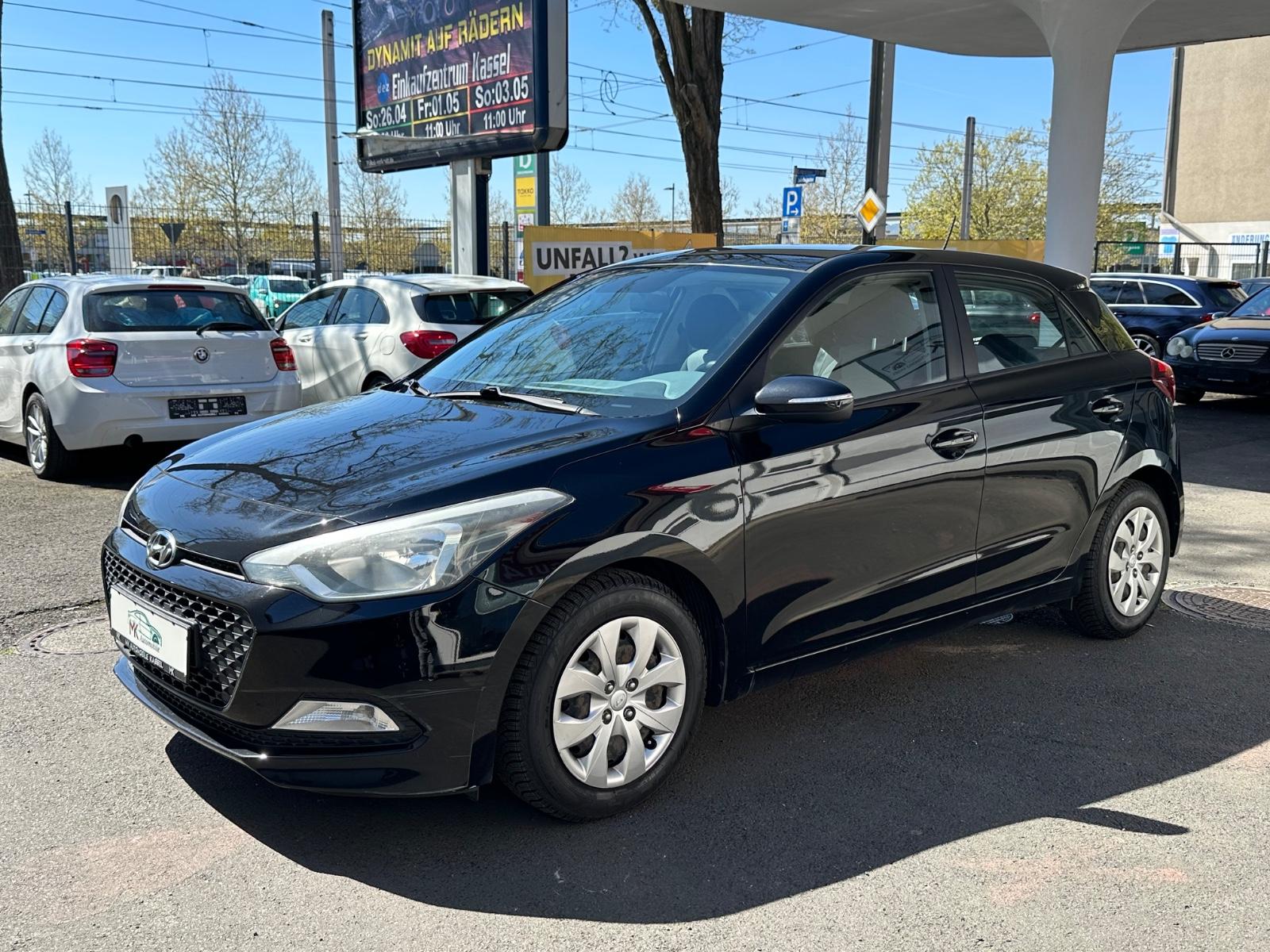 Hyundai i20 Classic Klima/ Anhängerkupplung/ Scheckheft
