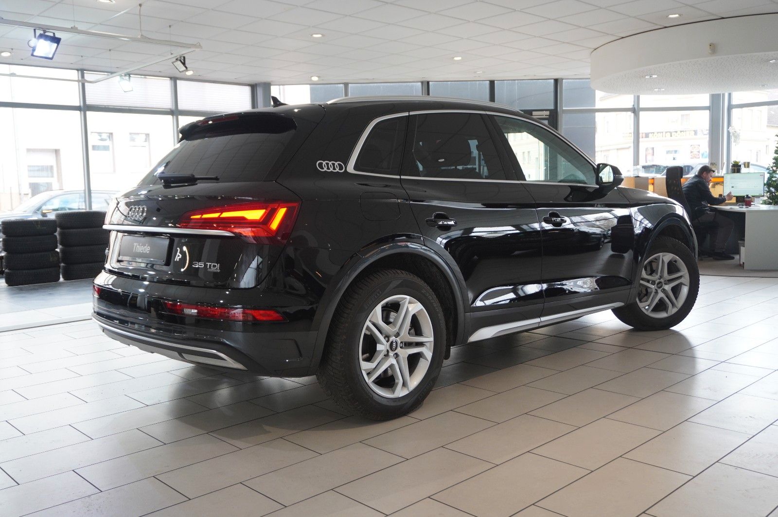 Fahrzeugabbildung Audi Q5 35 TDI ADVANCED NAVI/LED/KAMERA/VIRT/LEDER/SH