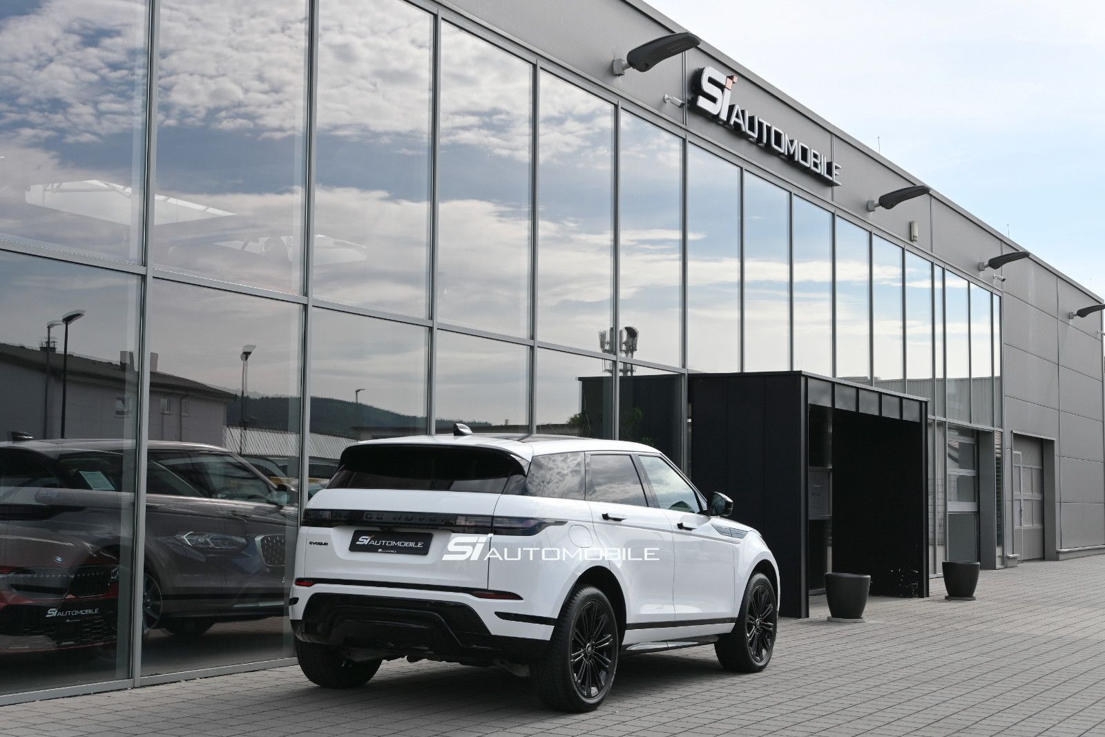 Fahrzeugabbildung Land Rover Range Rover Evoque P270e AUTOBIOGRAPHY AWD °AHK°
