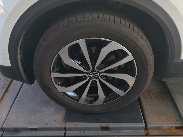 T-Roc 1.5TSI DSG Style 150PS AHK/NAV/APP/ACC/LED