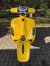 Vespa GTS SuperSport 125 / Gelb / Bestzustand /TÜV NEU - Vespa GTS SuperSport 125
