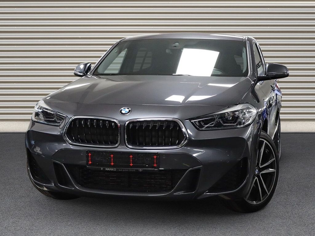 Image of BMW X2