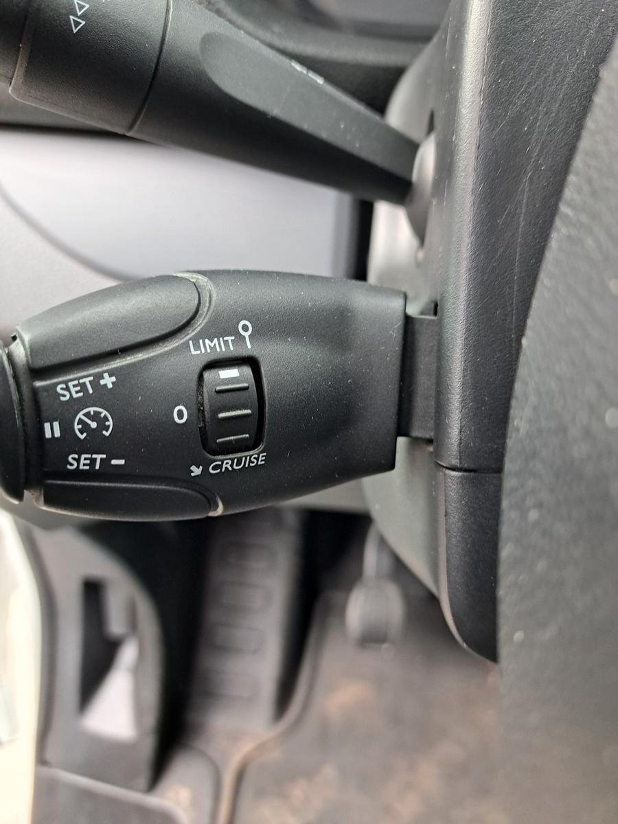 Peugeot Expert Kasten Premium L3 / Klima/Cruise/PDC/AHK