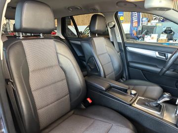 MYAUTOCENTER – Gebraucht- und Jahreswagen mit Werkstattservice in Pfaffenhofen Mercedes-Benz C 200 CGI BlueEfficiency *TÜV NEU*Avantgarde*