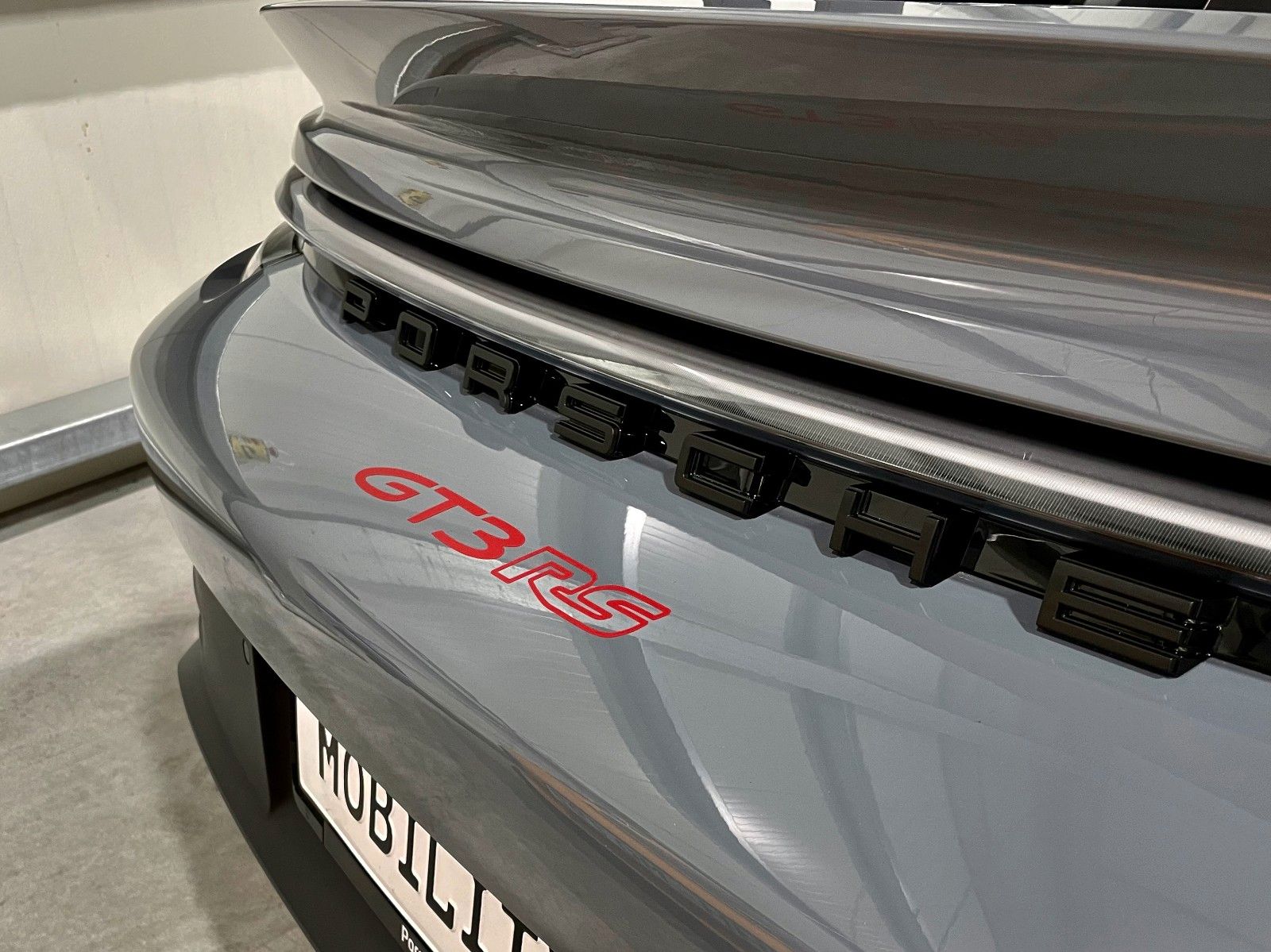 Fahrzeugabbildung Porsche 992 GT3 RS Weissach *Miete/Mietkauf Möglich