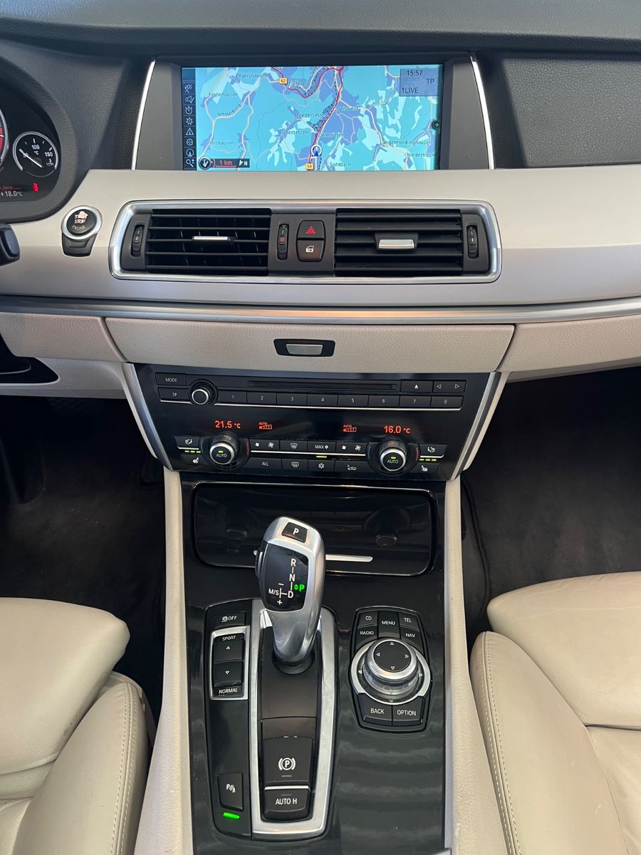 Fahrzeugabbildung BMW 530 Gran Turismo GT *PANO*KAMERA*LEDER-WEIß*