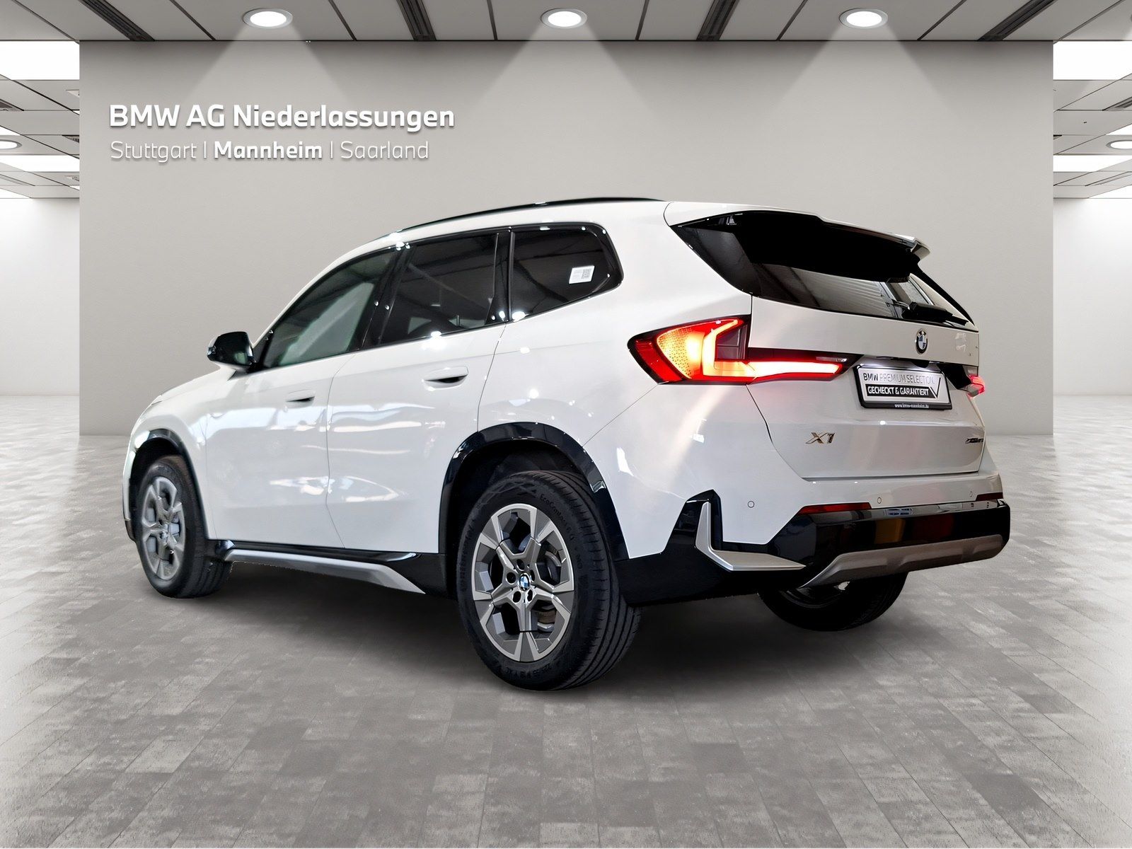 BMW X1 sDrive18i AHK Kamera Driv.Assist Sportsitze foto 2