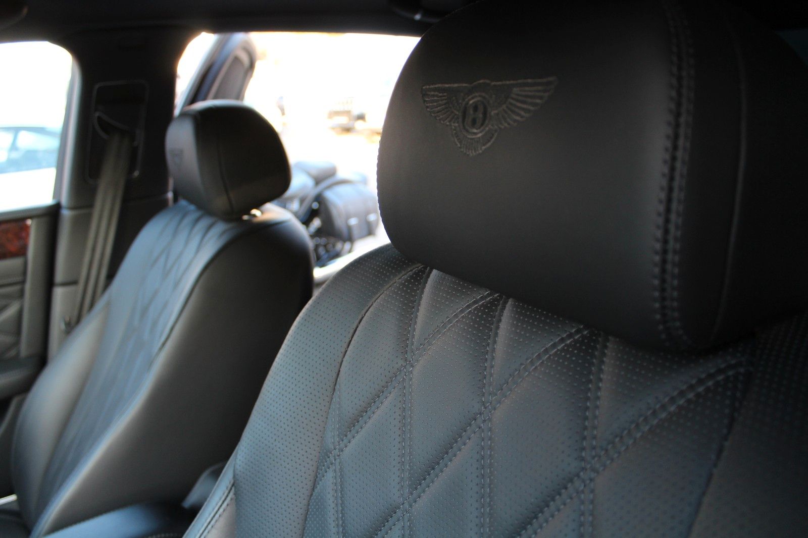 Flying Spur 6.0 W12 Muliner Ausstattung!