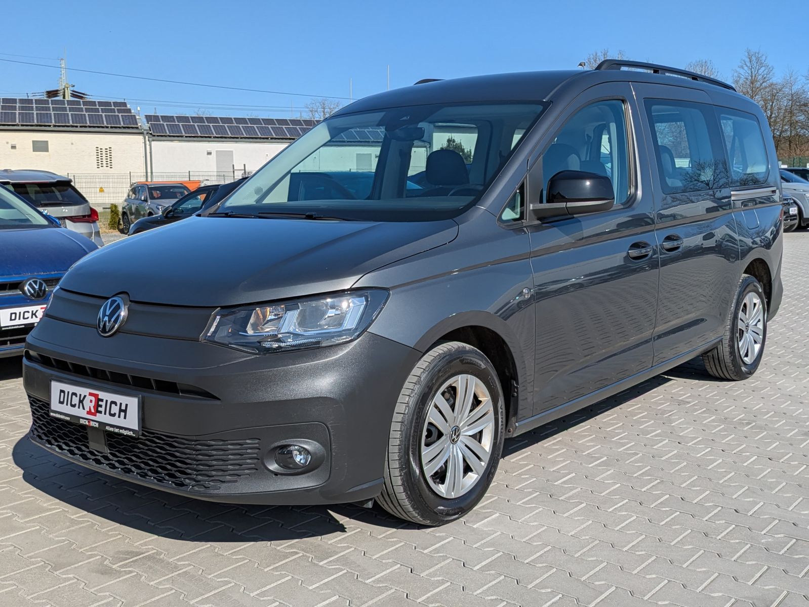 Fahrzeugabbildung Volkswagen Caddy Maxi 2.0 TDI 4Motion TEMP*KAMERA*APP*NAVI