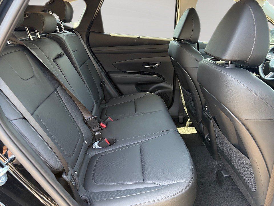 Fahrzeugabbildung Hyundai TUCSON Hybrid Prime Assistenz-Paket