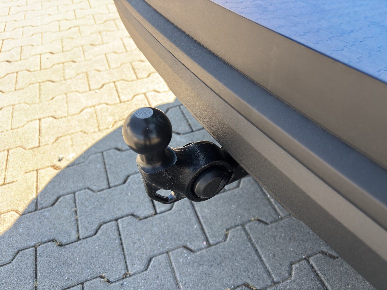 Fahrzeugabbildung SKODA Karoq Balance 1,5 TSI 110 kW DSG MATRIX/RFK/AHK