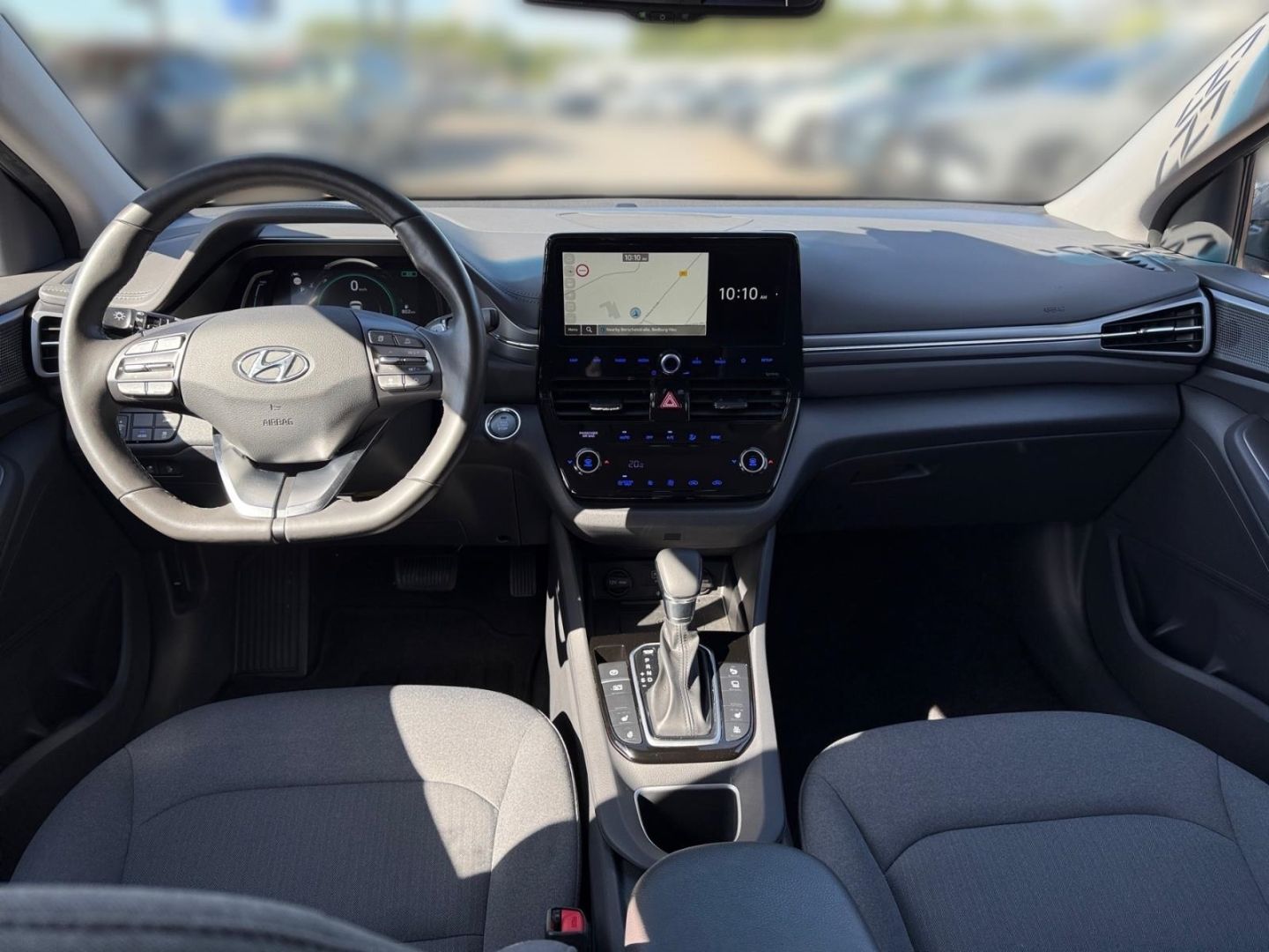 Fahrzeugabbildung Hyundai IONIQ 1.6 Plug-In Hybrid STYLE-Paket Navigation