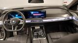BMW M760e*xDrive*Two*Tone*Individual*3xTV*SkyLounge* - BMW M760 in Frankfurt (Main)