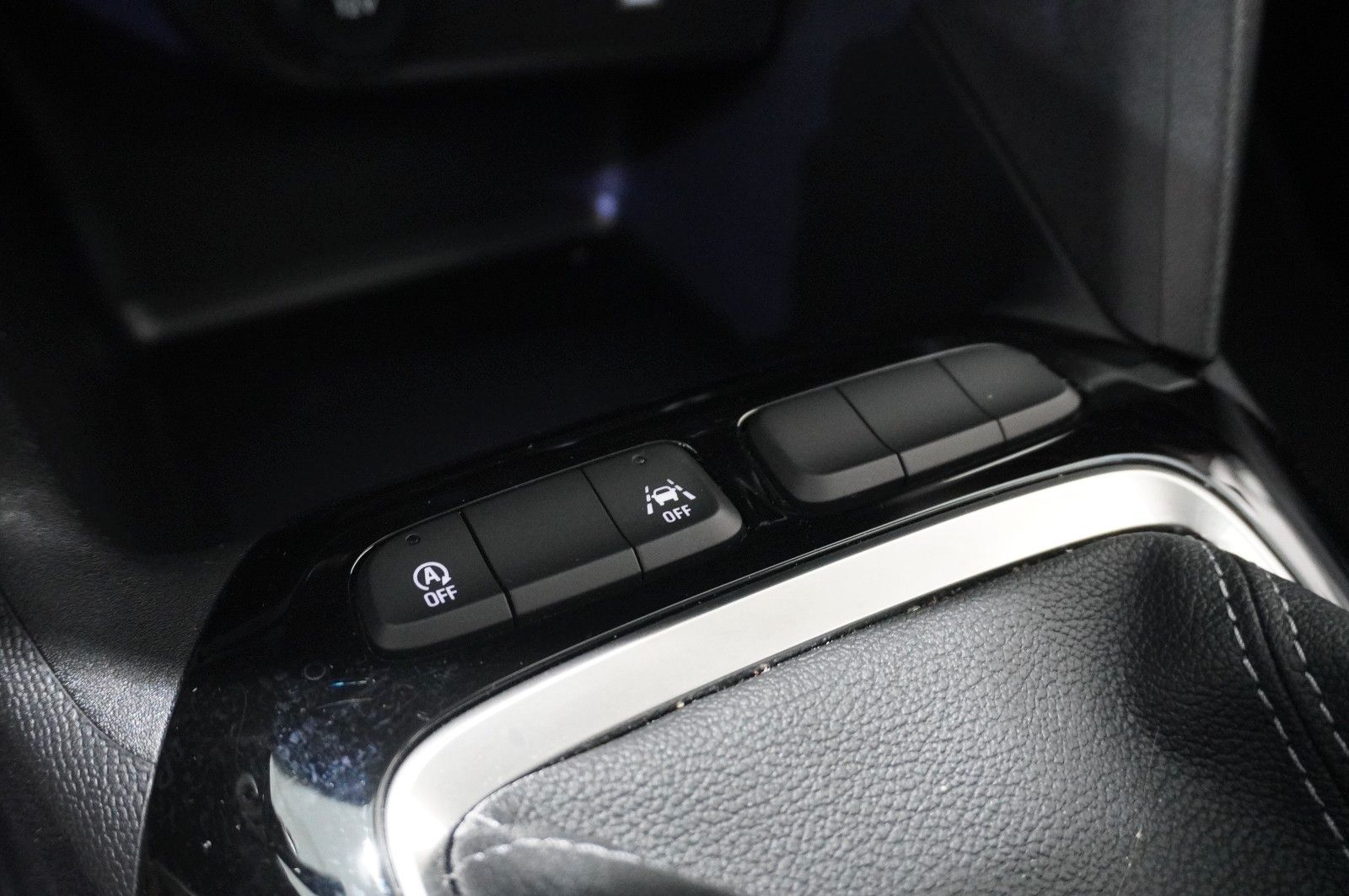 Fahrzeugabbildung Opel Corsa 1.2 MIRROR-LINK/SHZ/PDC/KAMERA/ALU16/LHZ