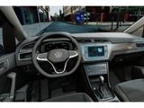 Volkswagen Touran Highline 1,5 TSI DSG ACC LED RFK SHZ EASY - mit Benzin-Antrieb: Kleinbus, Automatik