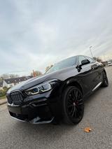 BMW X6 xDrive40d - - BMW X6 in Düsseldorf