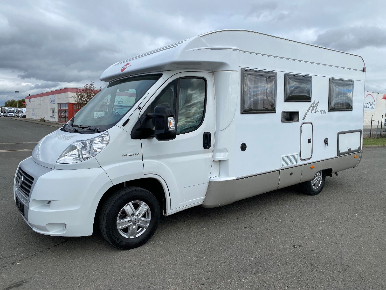 Bürstner
 Marano T 570 *Gewerbeangebot*
