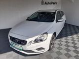 Volvo V60 Kombi Momentum - Volvo V60 aus 2011